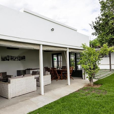 Victorian Square Guesthouse Graaff-Reinet Zewnętrze zdjęcie