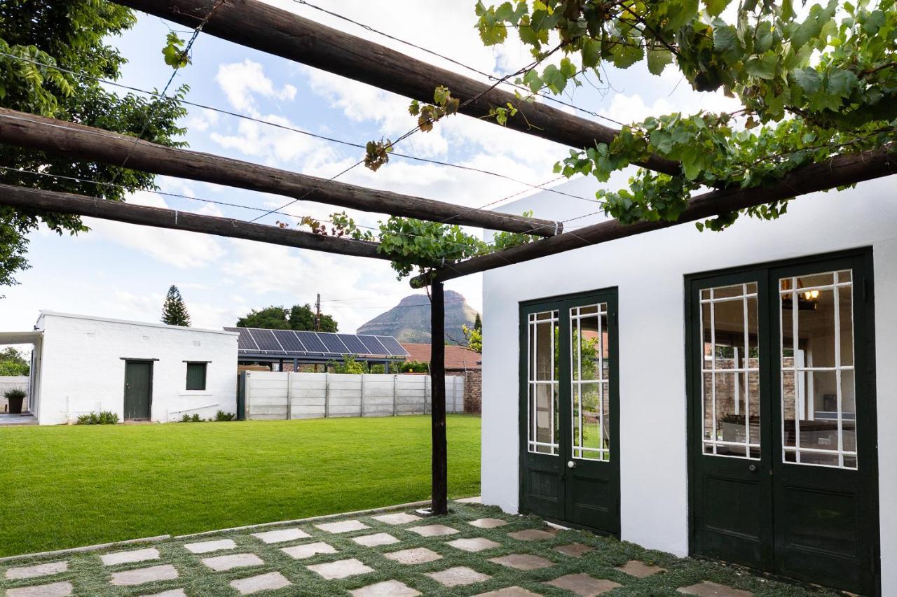Victorian Square Guesthouse Graaff-Reinet Zewnętrze zdjęcie