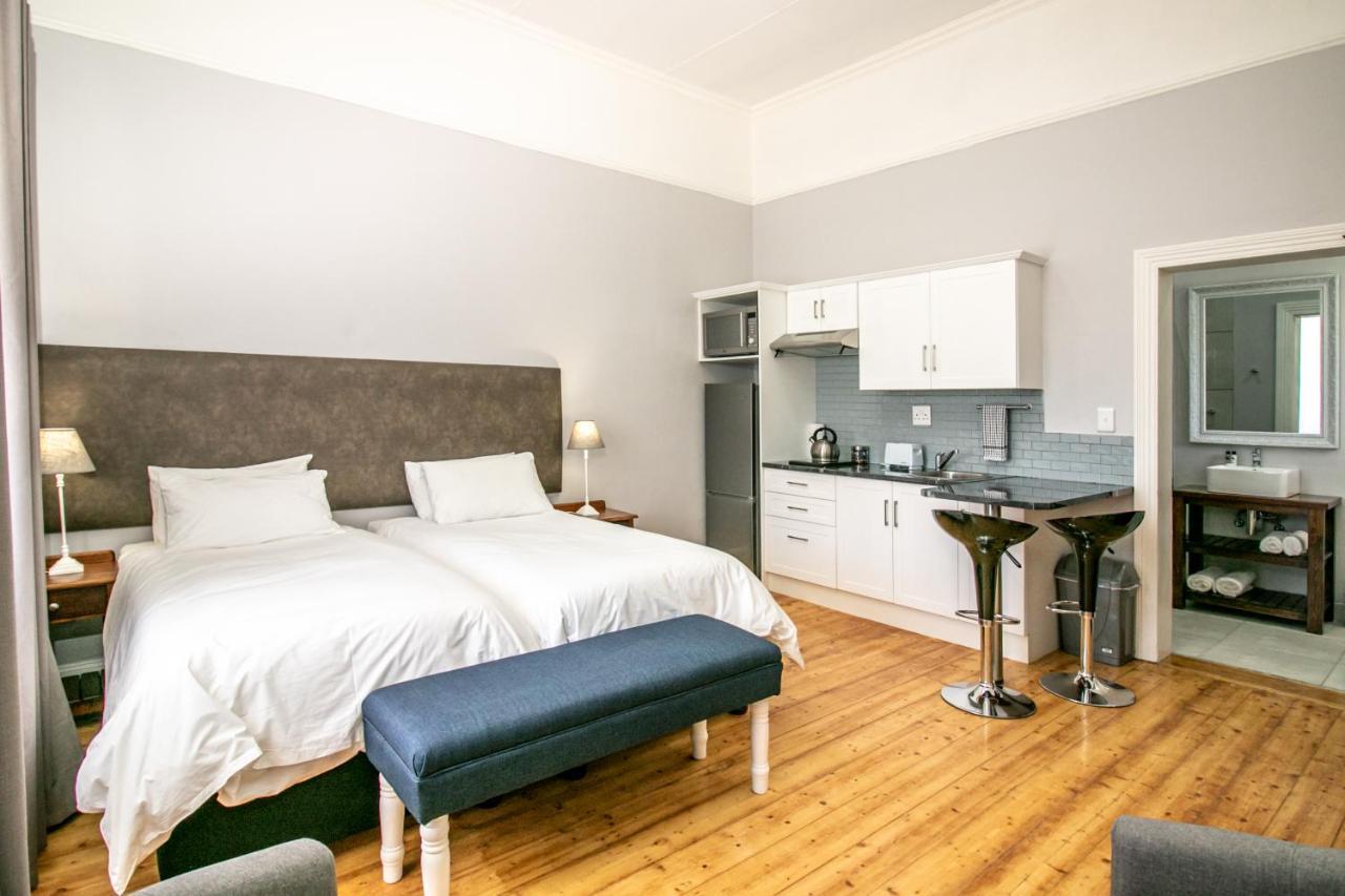 Victorian Square Guesthouse Graaff-Reinet Zewnętrze zdjęcie