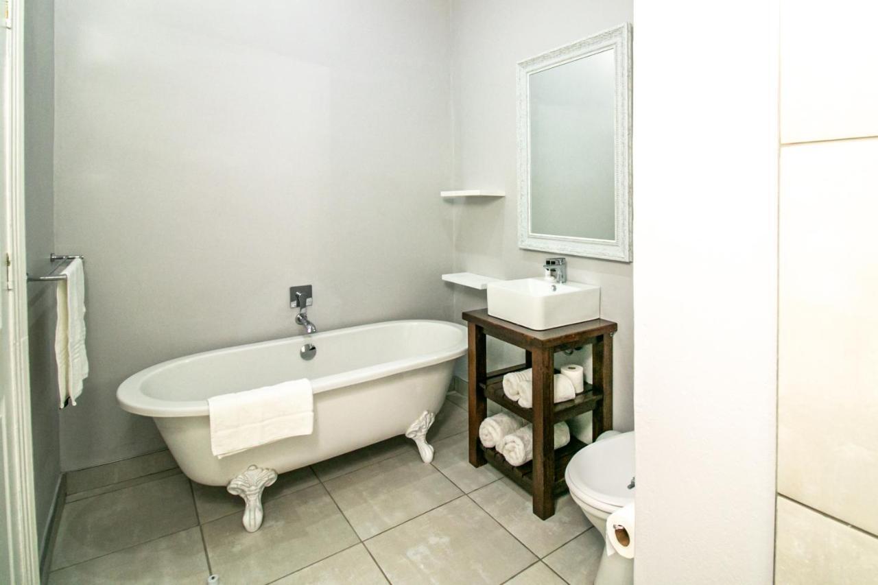 Victorian Square Guesthouse Graaff-Reinet Zewnętrze zdjęcie