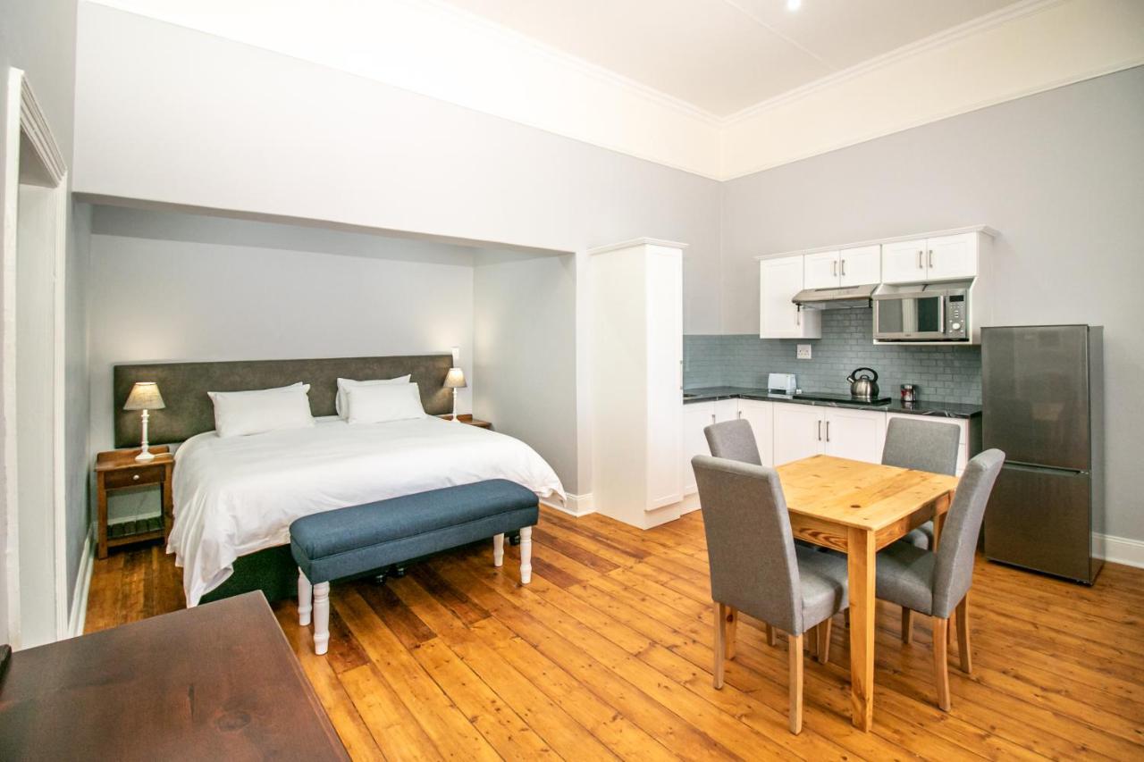 Victorian Square Guesthouse Graaff-Reinet Zewnętrze zdjęcie