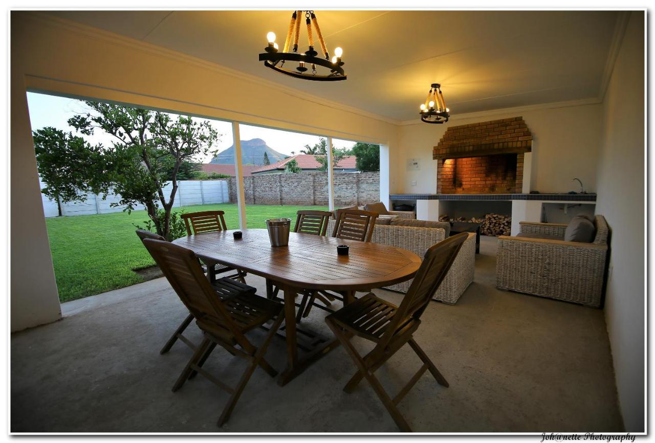 Victorian Square Guesthouse Graaff-Reinet Zewnętrze zdjęcie